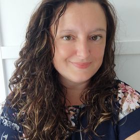 Profile Picture of Cheryl Higgins (@pigleychez) on Pinterest