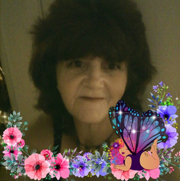 Profile Picture of Pamela Ball (@ballpamela1) on Poshmark