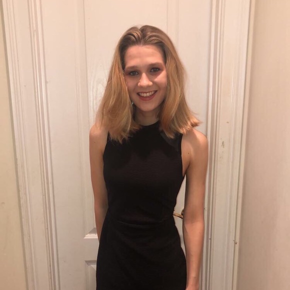 Profile Picture of Lydia Rosencrants (@l_rosencrants) on Poshmark