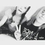 Profile Picture of LAURYN PAIGE SELF (@__.selfie__.13) on Instagram