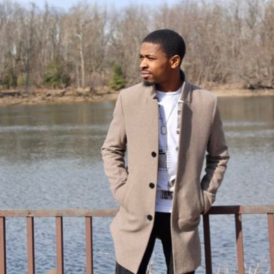 Profile Picture of Mr. Roberts-DeLoach (@IamMarcusRD) on Twitter