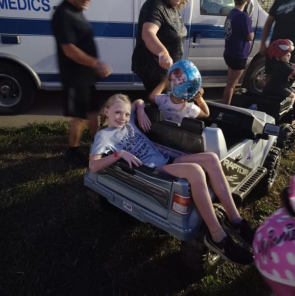 Profile Picture of Sarah Pfoltner (@pfoltner) on Poshmark