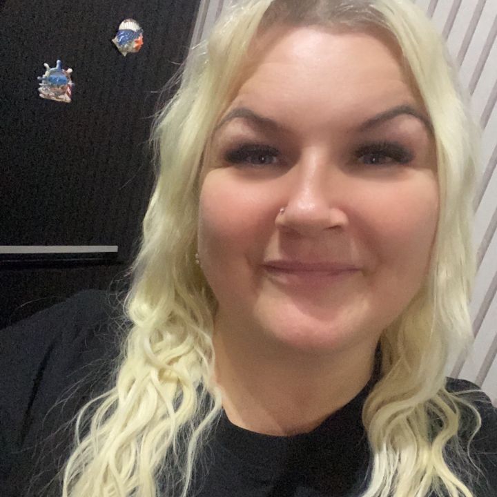 Paula Strain - Tiktok Profile Picture of Paula Strain (@paulastrain07) on Tiktok