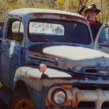 Profile Picture of Max Brady (@bradytofish) on Twitter