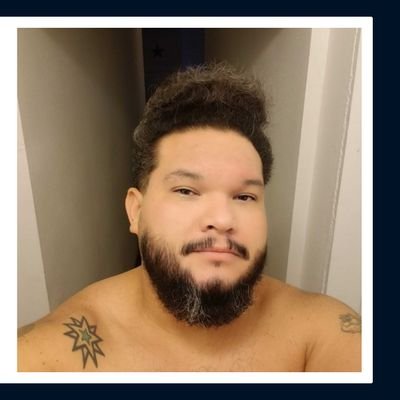 Profile Picture of ERNIE RAMIREZ (@rubtheduckie) on Twitter