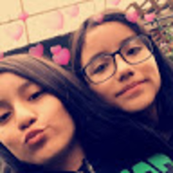 Profile Picture of Adilene Sanchez (@adilenes317) on Poshmark