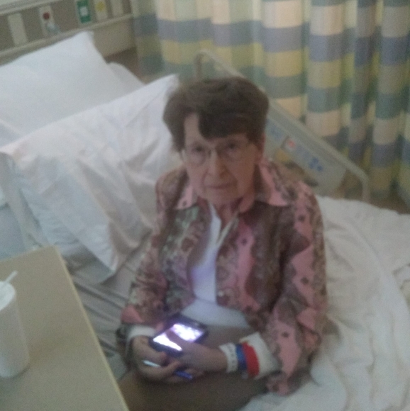 Carrol Crolley - Poshmark Profile Picture of Carrol Crolley (@norma015) on Poshmark