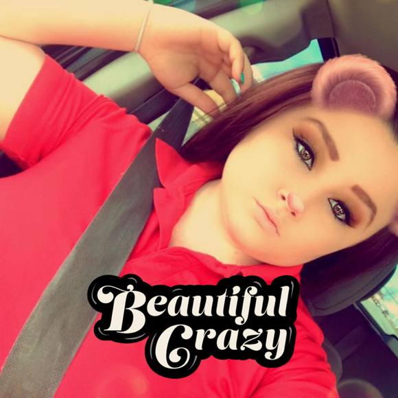 Profile Picture of Cheyenne Wade (@cheyenne_wade) on Poshmark