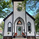 Profile Picture of Catherine Olson (@livin_in_a_church) on Instagram