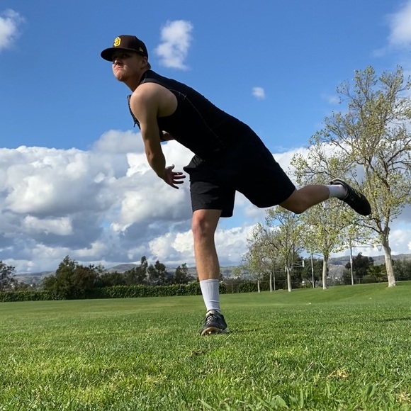 Profile Picture of Dylan Hoffman (@52dgh) on Poshmark