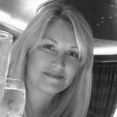 Profile Picture of Lisa Hudson (@LisaBAcapers) on Twitter