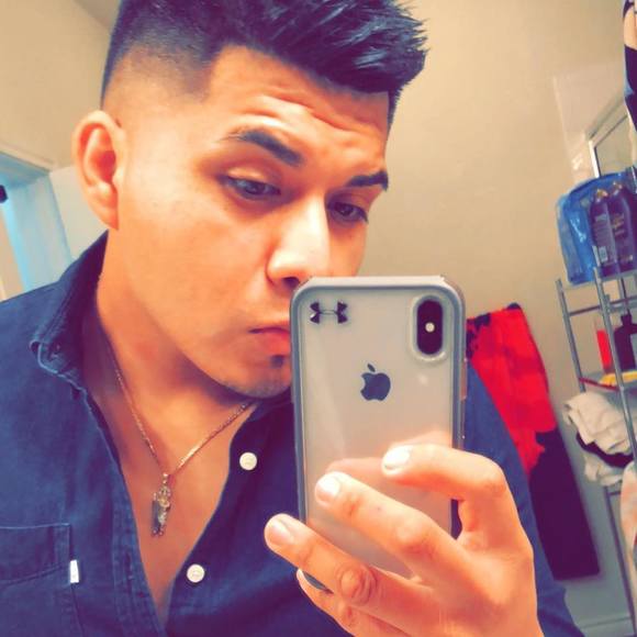 Profile Picture of Erik Ibarra (@erik0000) on Poshmark