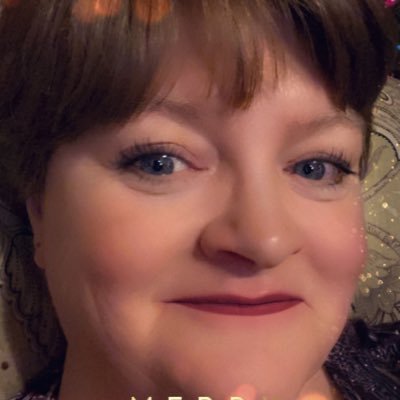 Profile Photo of Maureen Donovan (@Maureen05186742) on Twitter