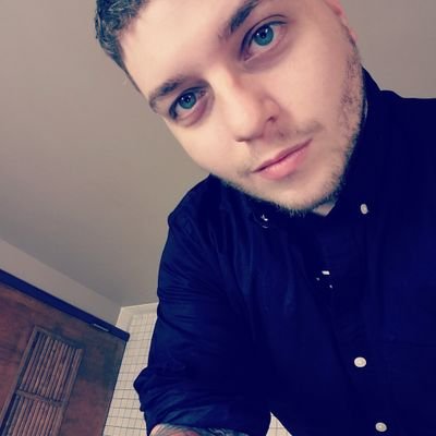 Profile Picture of Kyle Cook (@diesel_otp) on Twitter