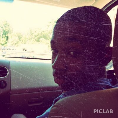 Profile Picture of Joshua Chatmon (@bump_all_tht) on Twitter
