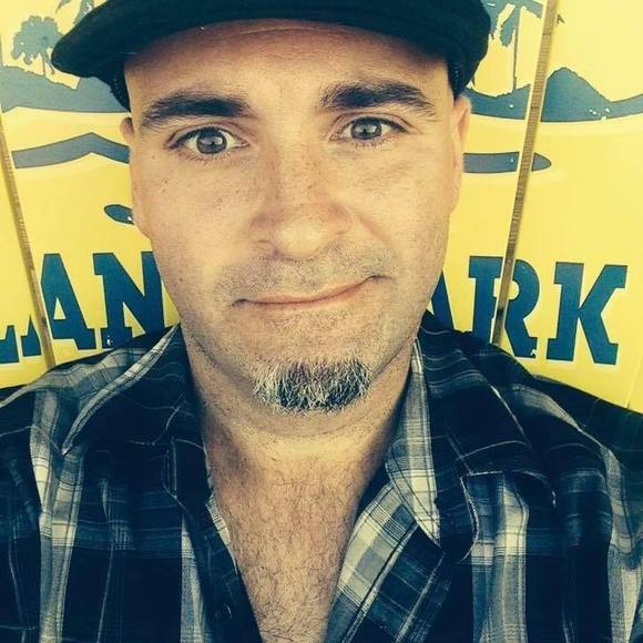 Profile Picture of Mike Mazurick (@mazzymike74) on Poshmark