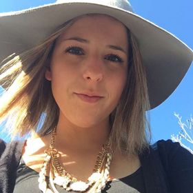 Profile Picture of Danielle Barney (@dbarney13) on Pinterest