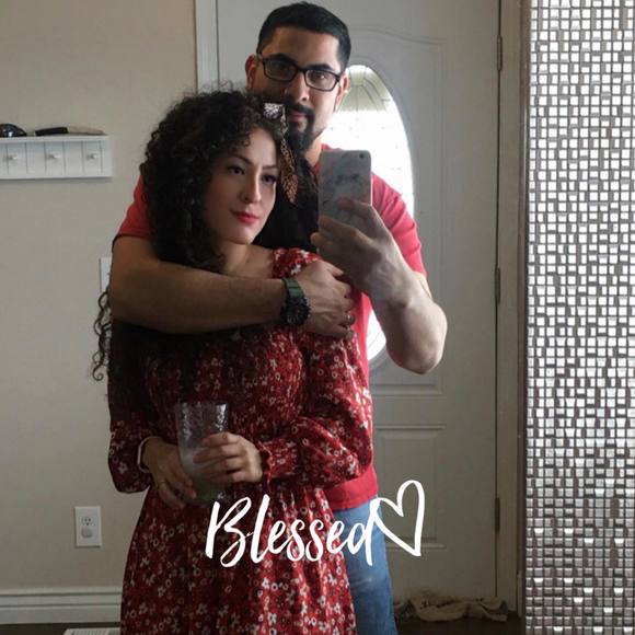 Profile Picture of Yesenia Campos (@ycampos92104) on Poshmark