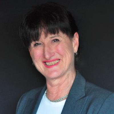 Profile Picture of Jillian Mercer (@ServiceFocus) on Twitter