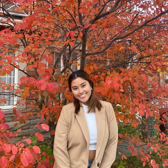 Profile Picture of Alysson Cabrido (@alyssonkate1017) on Poshmark