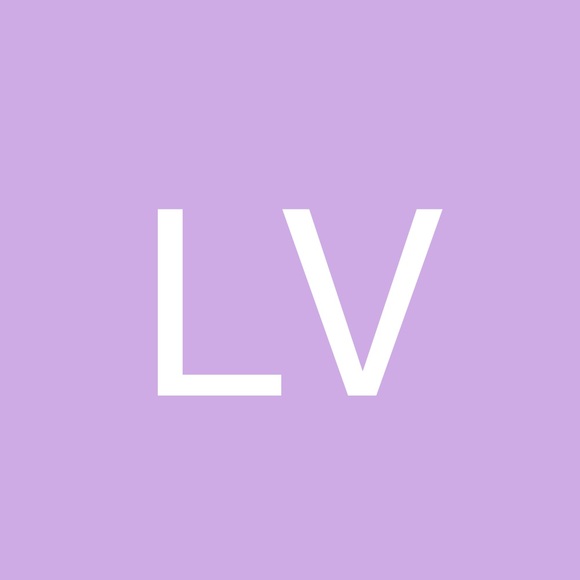 Profile Picture of Lydia Virtue (@lydiavirtue) on Poshmark