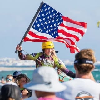 Profile Picture of Chris Wolfe MacDonald (@chris.mcdddd) on Instagram