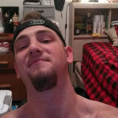 Profile Picture of Zachary Devine (@ZacharyDevine16) on Twitter