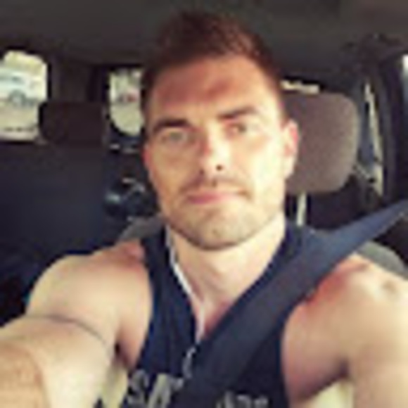 Profile Picture of Christopher Carlson (@sargecarlson) on Poshmark