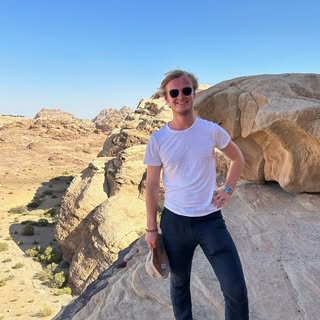 Profile Picture of Justin Searles (@justin_searles) on Instagram