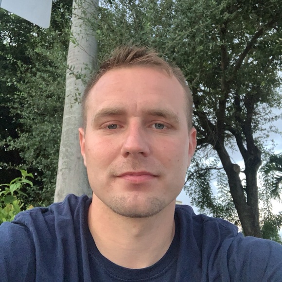 Profile Picture of Terry Reedy (@treedy90) on Poshmark