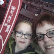 Profile Picture of Amanda Harkness (@AmandaGale1975) on Twitter