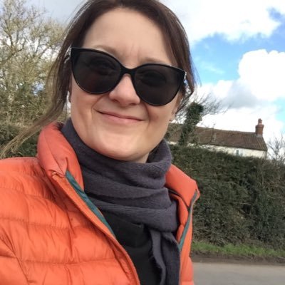 Charlotte Edmonds - Twitter Profile Picture of Charlotte Edmonds (@charlieh98) on Twitter