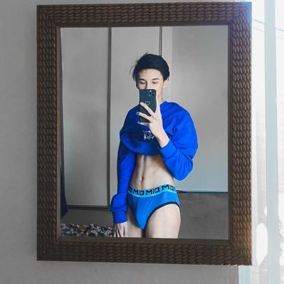 Profile Picture of Luvhoang (@HoangLu24) on Twitter