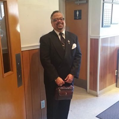 Profile Picture of Tyrone Potter (@TyronePotter5) on Twitter