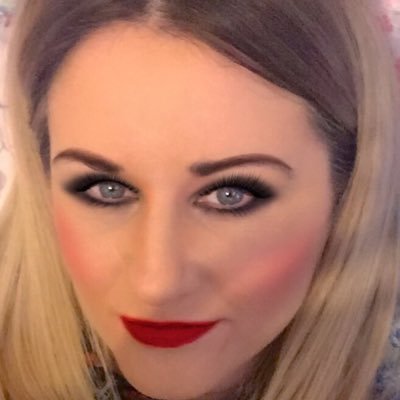 Profile Picture of Vicky Finley (@vickyfinley) on Twitter