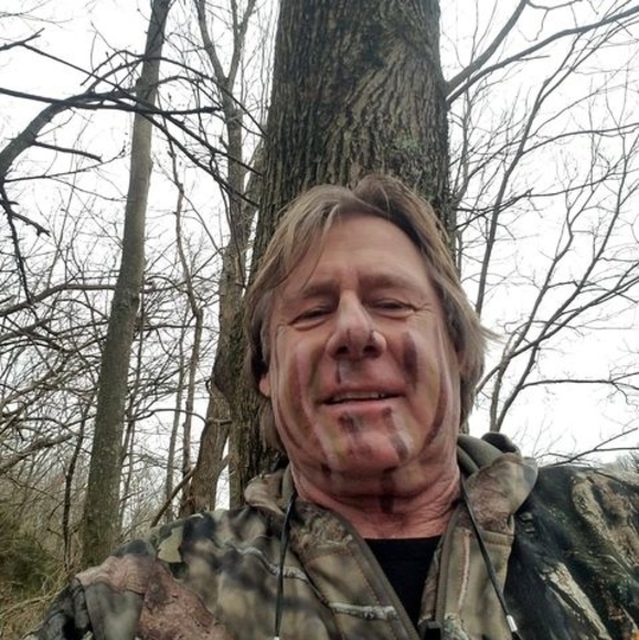 Profile Picture of Jeff Hollkamp (@jeffreyhollkamp) on Poshmark