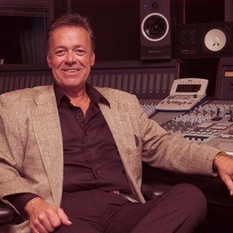 Profile Picture of Mike Reaves (@mikereaves) on Twitter