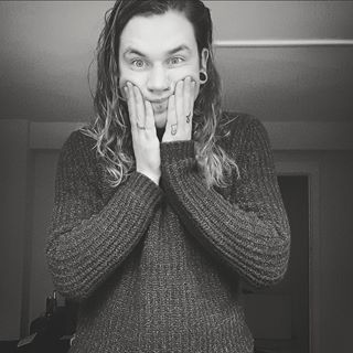 Profile Picture of Harvey Irving (@GothicDuck) on Facebook