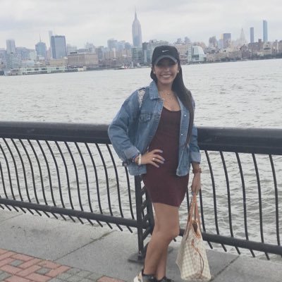 Profile Picture of Crystal Irizarry (@irizar_crystal) on Twitter