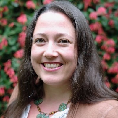 Profile Picture of Tori Cox (@ToriTeachesMath) on Twitter