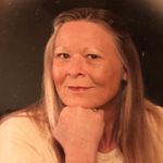 Profile Picture of Carol Hilburn (@ingladten) on Instagram