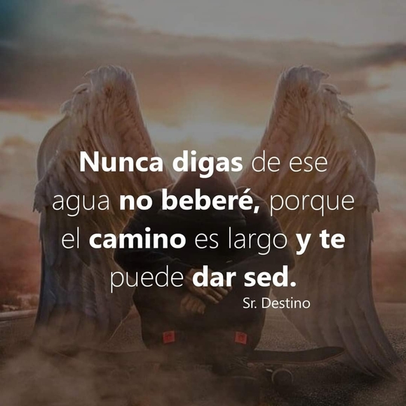 Profile Picture of Noé Carretero (@carretero12) on Poshmark