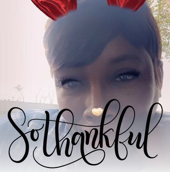 Profile Picture of Lyn Campbell (@kalynta) on Poshmark