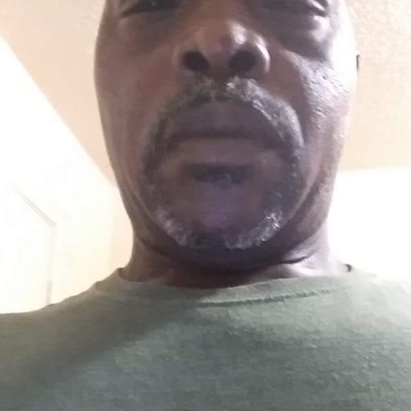 Profile Picture of Clifford Johnson (@clifford5501128) on Poshmark