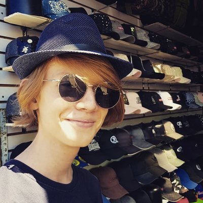 Profile Picture of Andrew Kuznetsov (@dudewtfrudoin) on Twitter