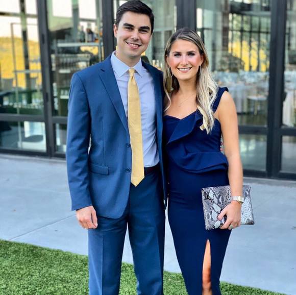 Profile Picture of Madison Melhorn (@madimel) on Poshmark