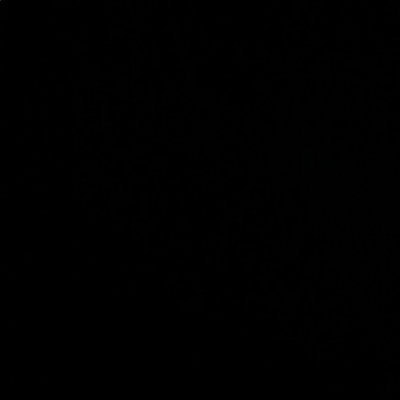 Profile Picture of Mnnhunjj Mnnjnnm (@molgannon) on Poshmark