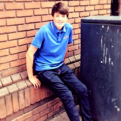 Profile Picture of Joe Angell (@Joe_angell_1998) on Twitter