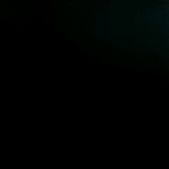 Profile Picture of Nicole Siemsen (@nicolemarie126) on Poshmark