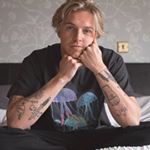 jasmine parsons - Instagram Profile Picture of jasmine parsons (@fanofharperdark) on Instagram